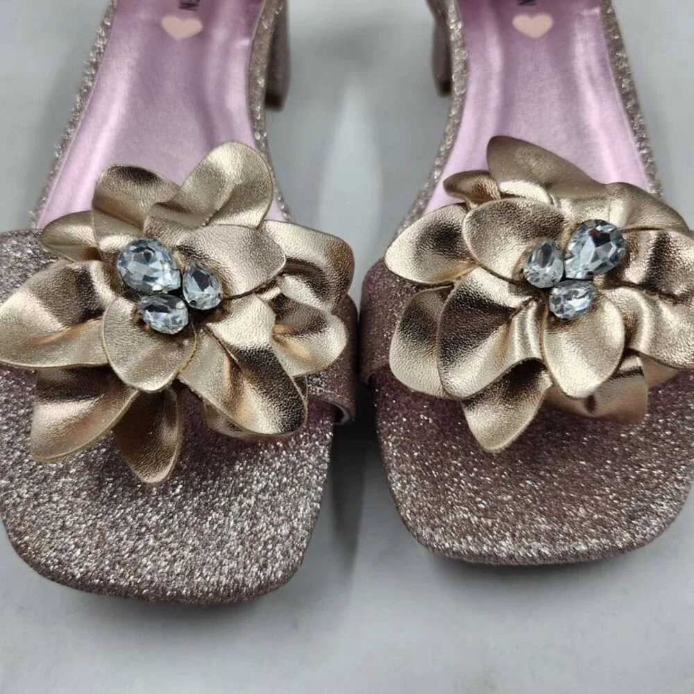 Steve Madden Lessa Flower Embellished Block Heel Sandals Girl's 4 Rose Gold